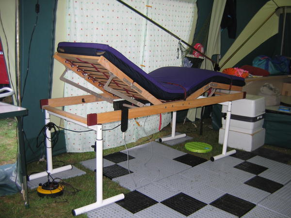 kamperen 5 Aangepast bed vouwwagen 2 kamperen 5 Aangepast bed vouwwagen 2